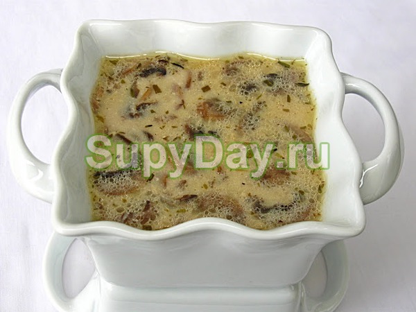 Суп из белых грибов с картофелем, рецепт царской кухни начала XVII века