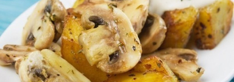 Жаркое с грибами в духовке: 8 рецептов
