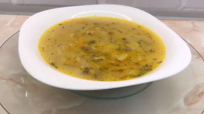 Суп из белых грибов с плавленым сыром