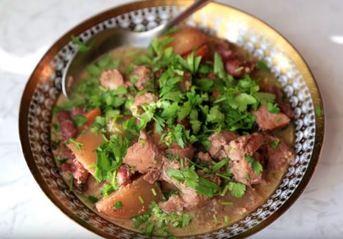 Мясо в горшочках с овощами и фасолью — кавказский рецепт