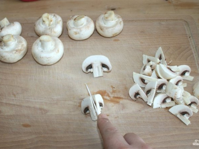 Куриная грудка с грибами в мультиварке, простой пошаговый рецепт с фото
