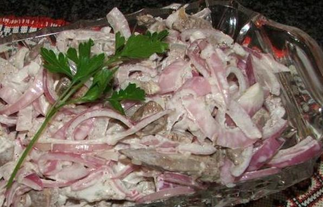 Салат с языком и грибами - простые рецепты