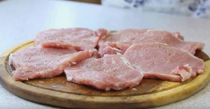 Свинина с сыром и грибами в духовке – пошаговый рецепт с фото