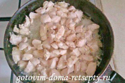картофель с грибами и курицей в горшочке 2