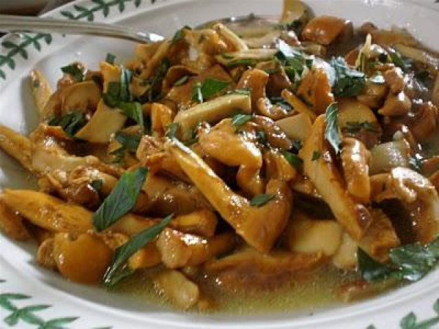 Как приготовить лисички в мультиварке: рецепты приготовления грибов с картошкой и другими овощами