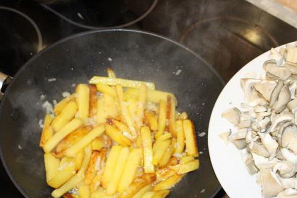 Вешенки, запеченные с картошкой в духовке: рецепты, секреты приготовления - Onwomen.ru