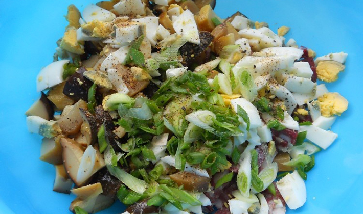 Рецепты салатов из белых грибов (с фото)