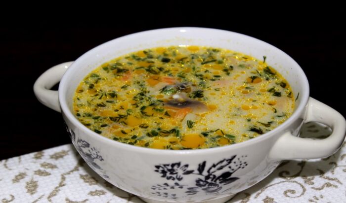 Сырный суп с грибами и сливками – картинка