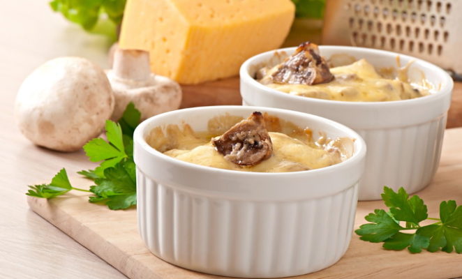 8 вариантов рецепта жульена с грибами и сыром