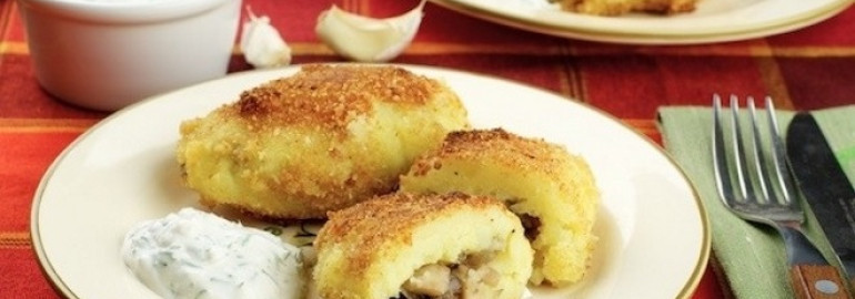 Картофельные котлеты с грибами - рецепты фаршированных зраз с сыром, яйцом и луком, в духовке и в мультиварке