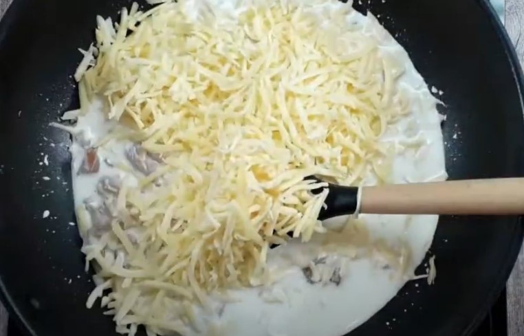 Курица с макаронами в сливочном соусе - самые вкусные рецепты