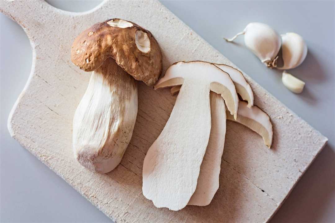 Как выбрать свежие белые грибы?