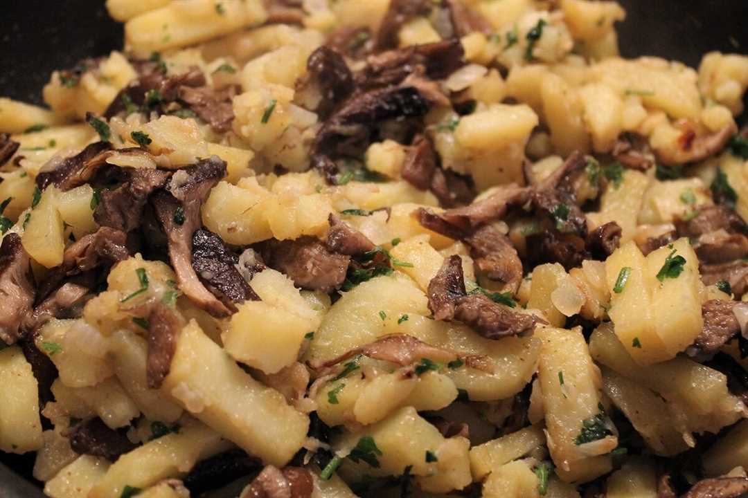 Рецепт приготовления картофеля с опятами в духовке: