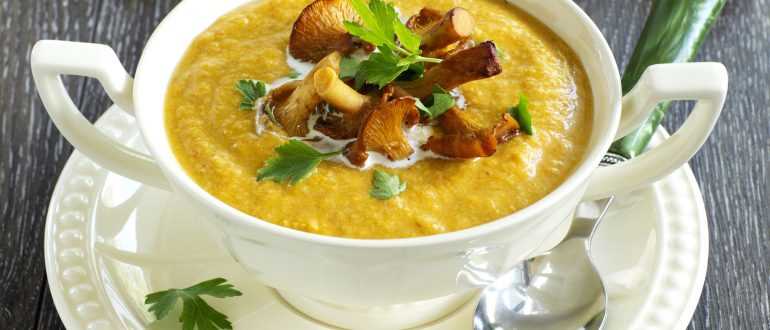 Рецепт сырного супа с лисичками